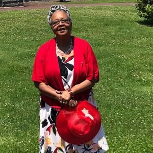 Meet your Posher, Arlene